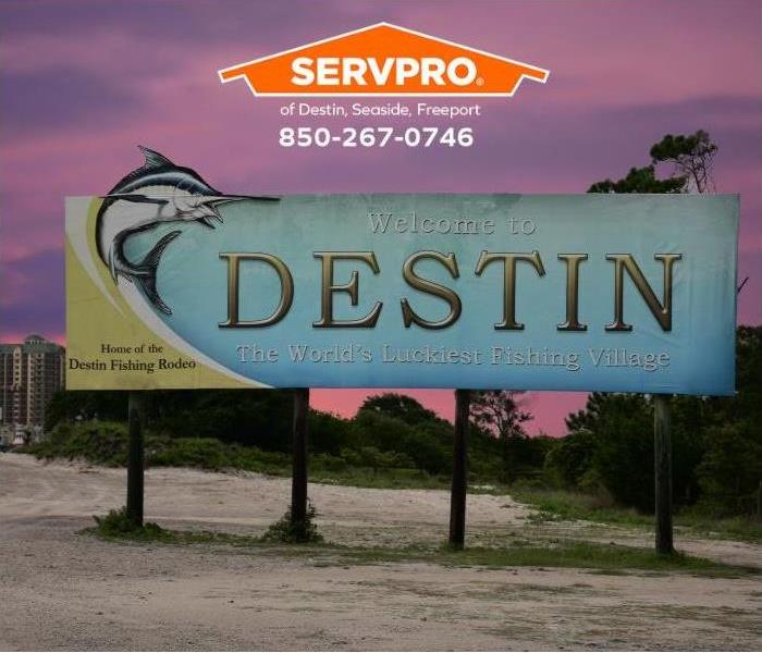 A large sign reads Destin, Florida.
